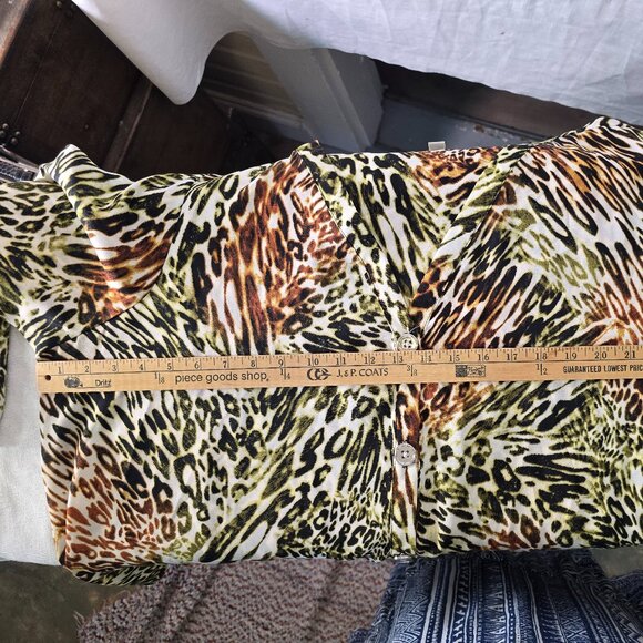 EST 1846 woman's abstract design 22/24W - Picture 3 of 5